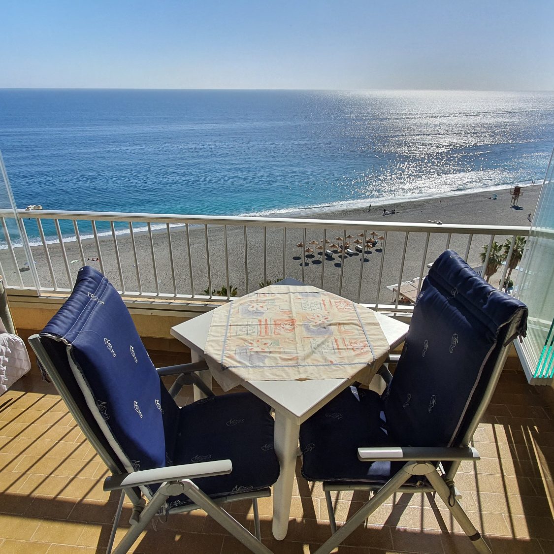 Balkon mit Meerblick